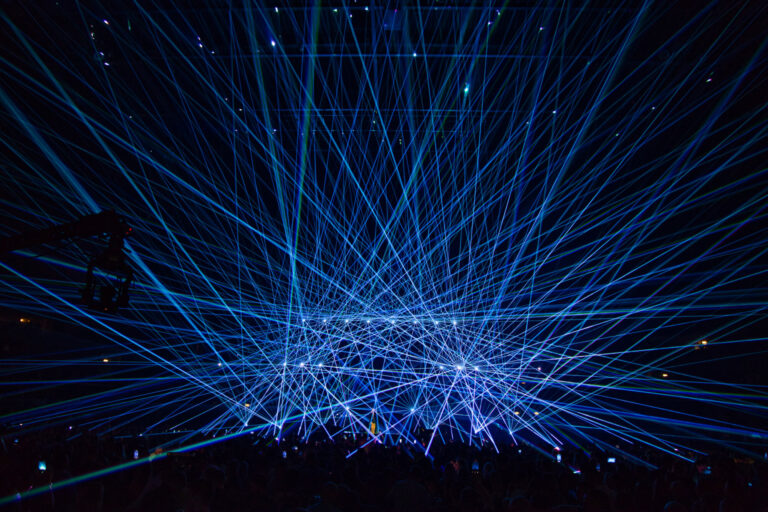 Lepa Brena Tour · 23