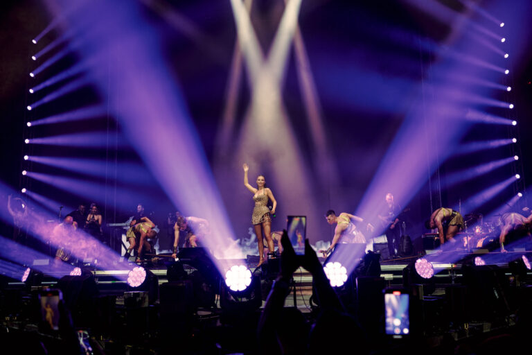 Milica Pavlović LAV Tour · 11