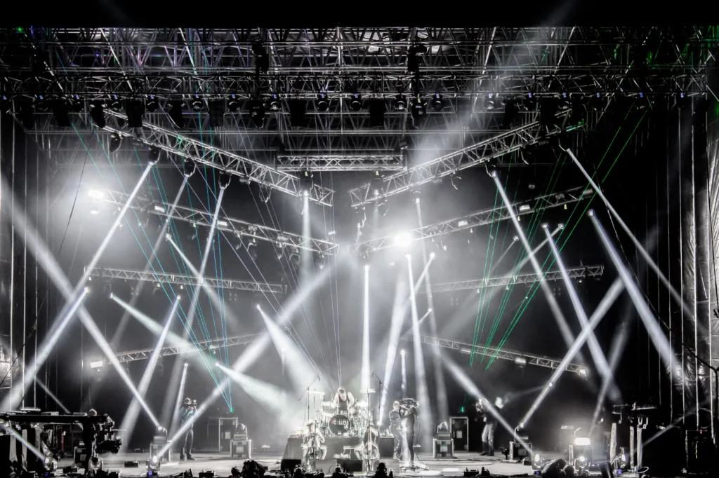 2CELLOS