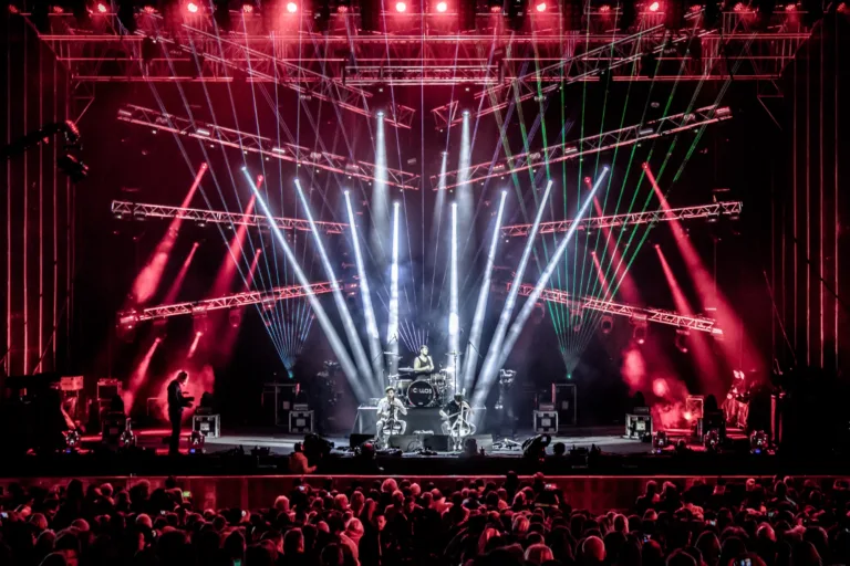 2CELLOS · 6