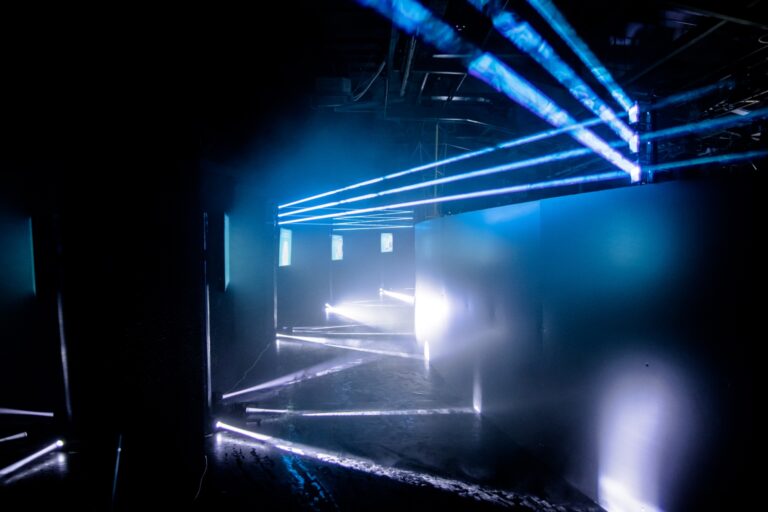 Philip Morris Laser Maze · 2